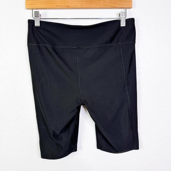 Puma 9" Attitude Slim Fit Biker Shorts Logo Black Pink Athleisure size M NWT - Picture 4 of 5